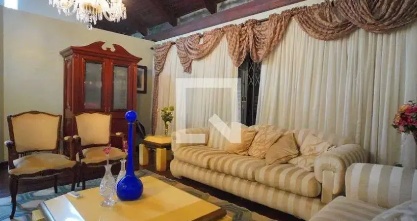 Casa com 3 quartos à venda na Rua Engenheiro Tito Marques Fernandes, Ipanema, Porto Alegre