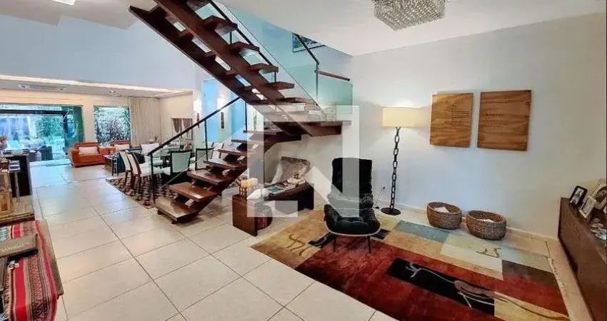 Casa / sobrado em condomínio para venda - maria paula, 3 quartos, 300 m² - niterói