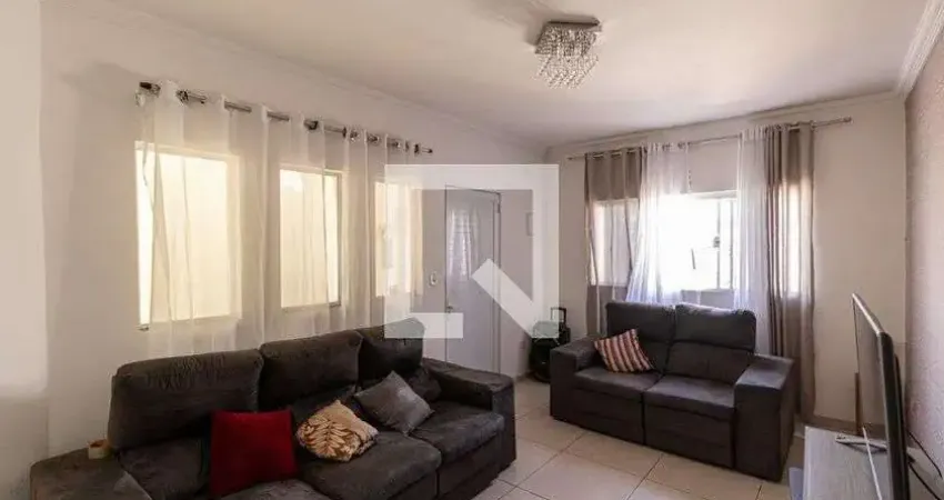 Casa com 3 quartos à venda na Rua Raimundo Lúlio, Ponte Rasa, São Paulo