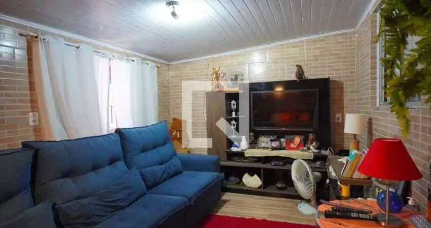 Casa com 2 quartos à venda na Rua Doutor Júlio Teixeira, Cavalhada, Porto Alegre