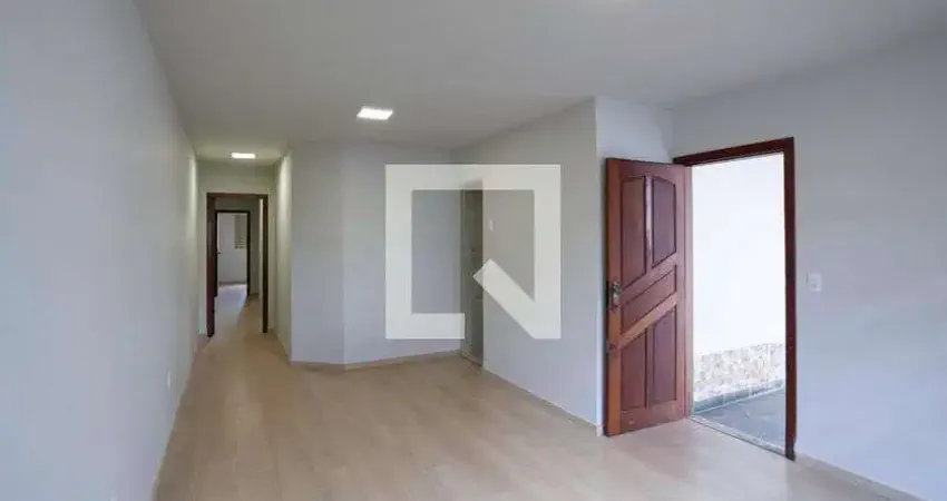 Casa com 4 quartos à venda na Rua Castelo Santarém, Castelo, Belo Horizonte