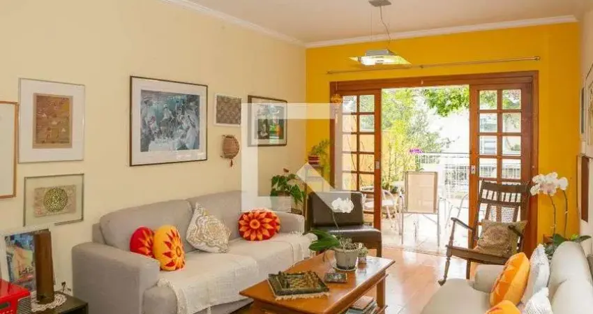 Casa com 3 quartos à venda na Rua Doutor Barachísio Lisboa, Vila Madalena, São Paulo