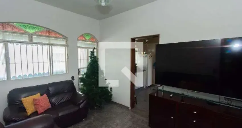 Casa com 5 quartos à venda na Rua das Mangueiras, Colonial, Contagem