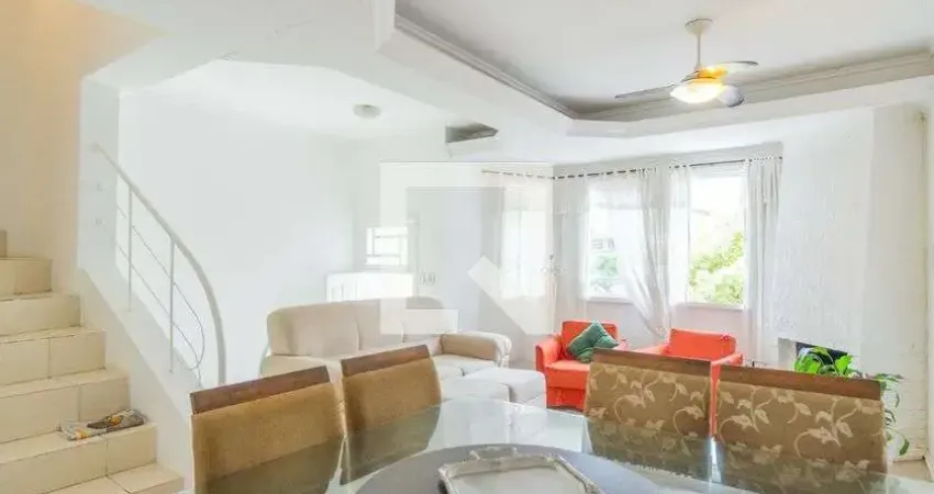 Casa com 4 quartos à venda na Rua Doutor Castro de Menezes, Cristal, Porto Alegre