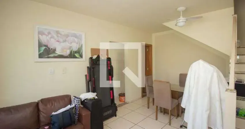 Casa com 2 quartos à venda na Rua Sodalita, Tropical, Contagem