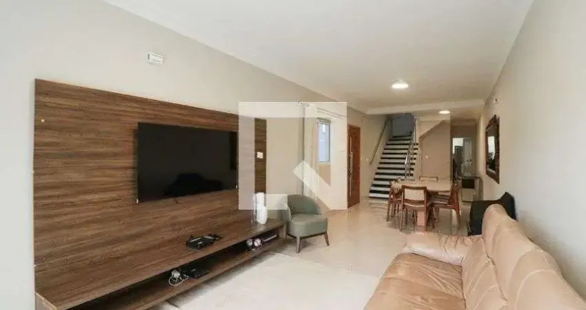 Casa com 3 quartos à venda na Rua Itamarati, Santana, São Paulo