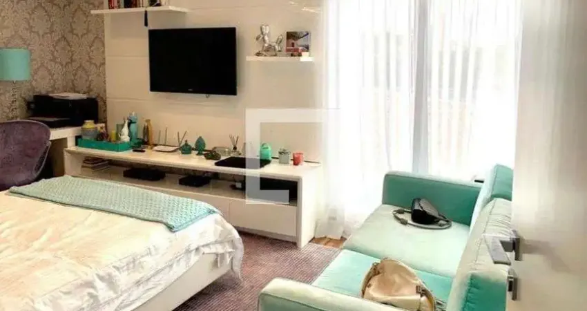 Casa com 3 quartos à venda na Rua Flávio Queirós Morais, Pacaembu, São Paulo