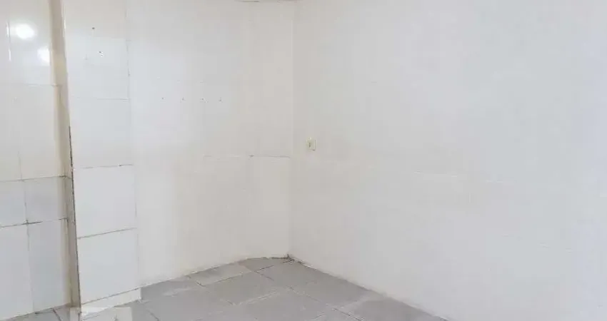 Casa com 1 quarto à venda na Rua Alonso Esteban, Vila Constança, São Paulo