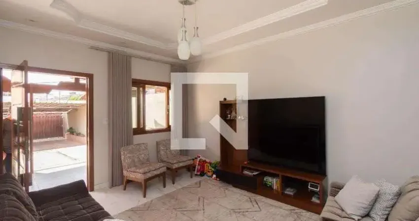 Casa com 3 quartos à venda na Rua Rio Grande, Novo Riacho, Contagem