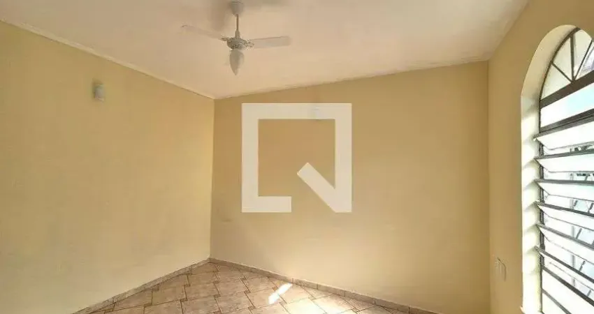 Casa com 4 quartos à venda na Rua Pedro Alexandrino, Vila Marieta, Campinas