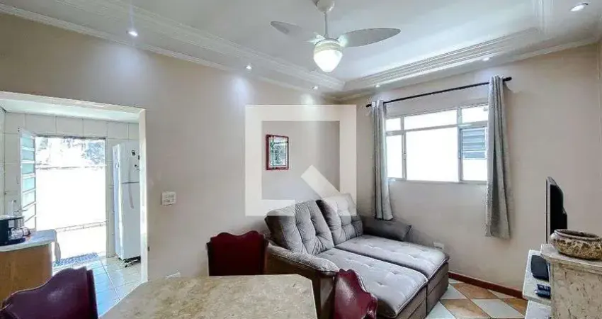 Casa com 3 quartos à venda na Rua Cesário Ramalho, Cambuci, São Paulo