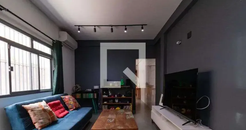 Casa com 3 quartos à venda na Rua Caio Graco, Vila Romana, São Paulo