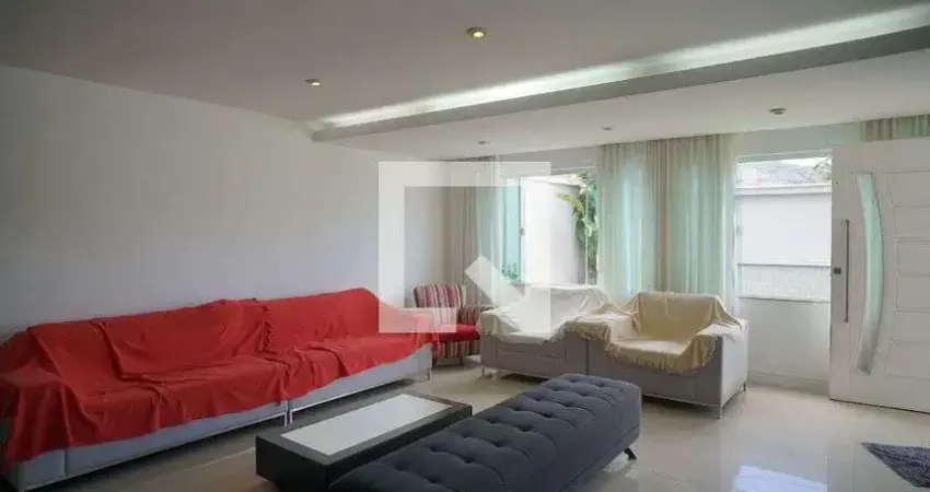 Casa com 4 quartos à venda na Rua Augusto Vieira Jacques, Maravista, Niterói