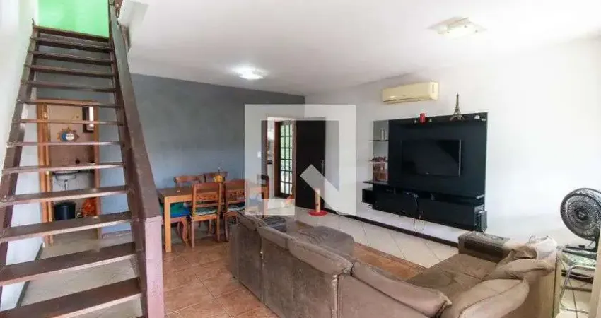 Casa com 4 quartos à venda na Rua Cuba, Serra Grande, Niterói