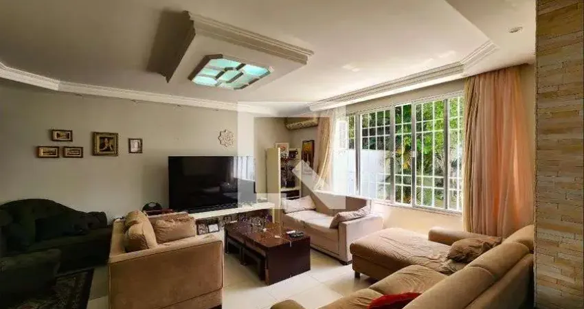 Casa com 3 quartos à venda na Rua Acangueruçu, Butantã, São Paulo