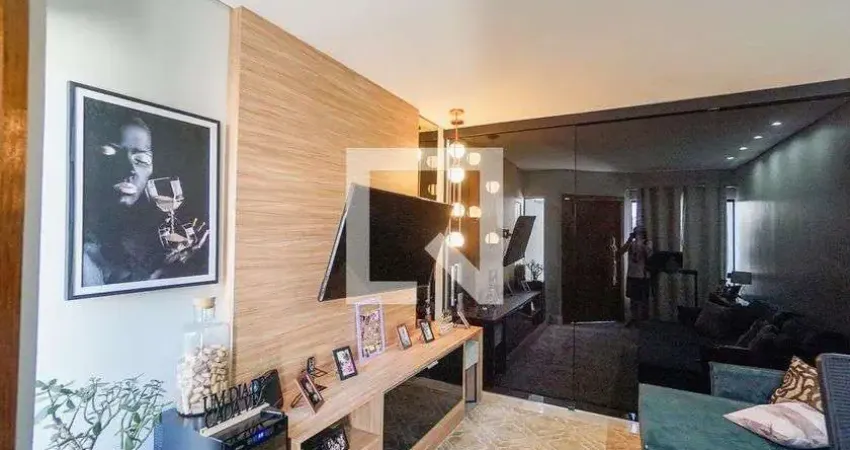 Casa com 3 quartos à venda na Rua Pedro Pires, Vila Carrão, São Paulo