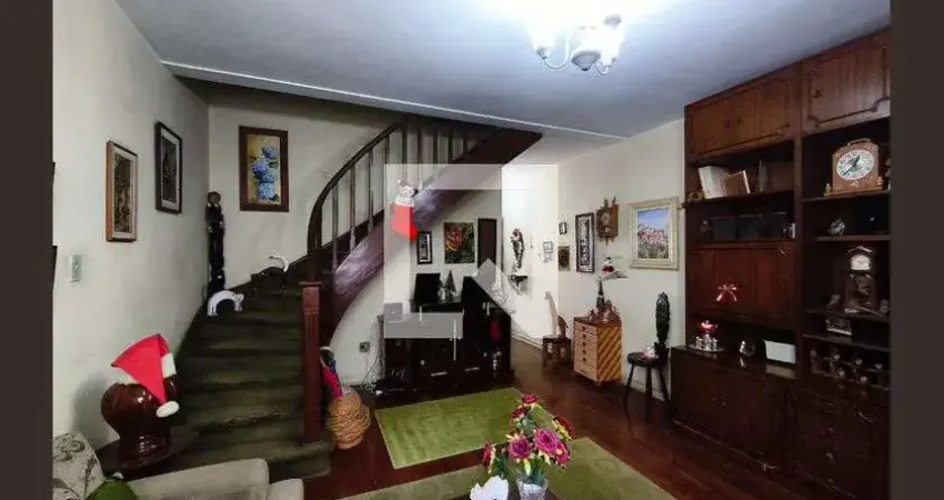 Casa com 2 quartos à venda na Rua Teodureto Souto, Cambuci, São Paulo