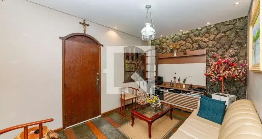 Casa com 4 quartos à venda na Rua dos Álamos, Marajó, Belo Horizonte