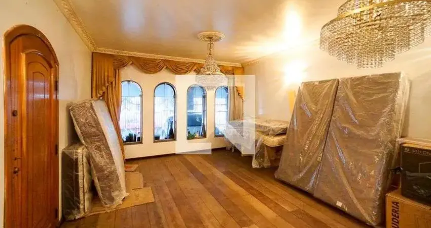 Casa com 8 quartos à venda na Rua Biguaçu, Vila Carrão, São Paulo