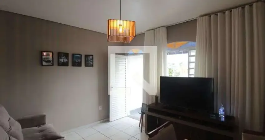 Casa para Venda - Jaqueline, 2 Quartos, 107 m² - Belo Horizonte