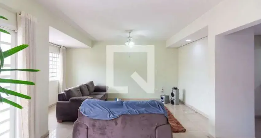 Casa com 4 quartos à venda na Rua Don Francisco Manuel Vieira, Santa Maria, Osasco