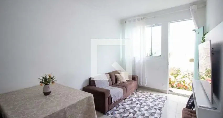 Casa com 2 quartos à venda na Rua Alvinópolis, Nacional, Contagem