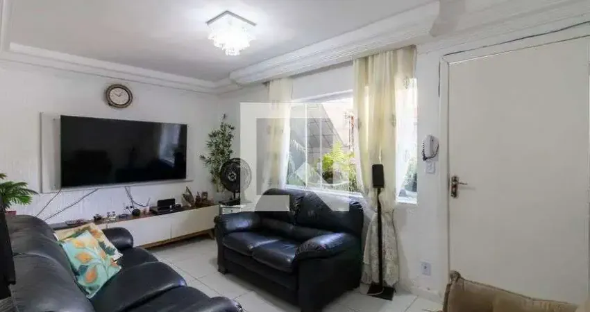 Casa com 2 quartos à venda na Rua Florinda Rosa Teixeira, Vila Rosália, Guarulhos