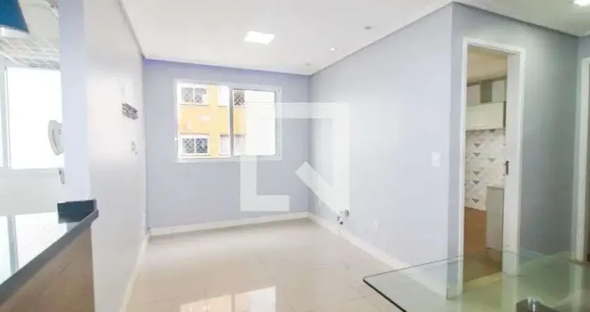 Apartamento para Venda - Vila Carmosina, 2 Quartos, 46 m² - São Paulo