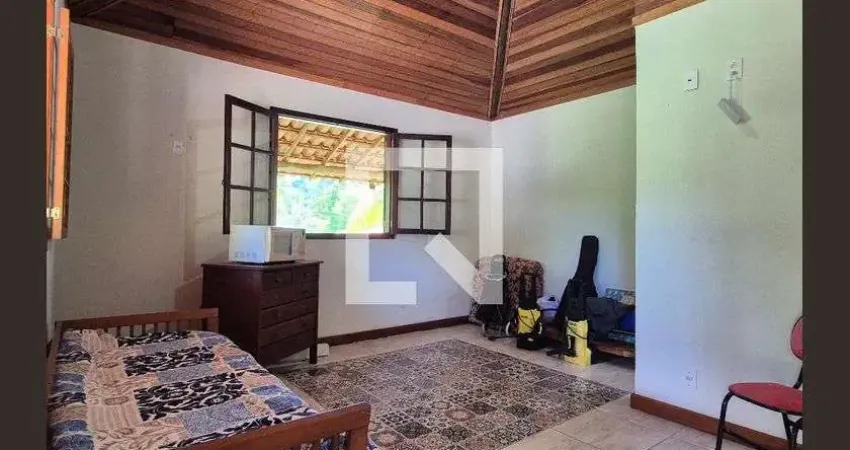 Casa para Venda - Vargem Grande, 2 Quartos, 200 m² - Rio de Janeiro