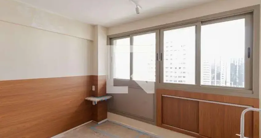 Kitnet / Stúdio à venda na Alameda dos Arapanés, Moema, São Paulo