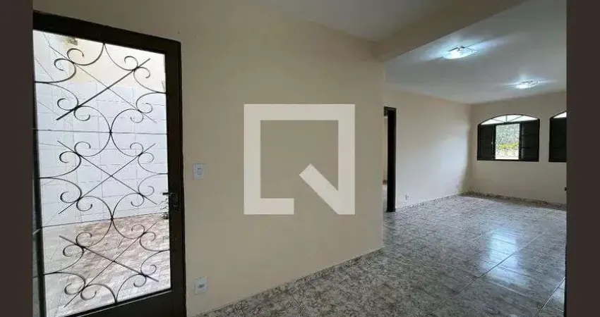 Casa para Venda - Alípio de Melo, 3 Quartos, 197 m² - Belo Horizonte