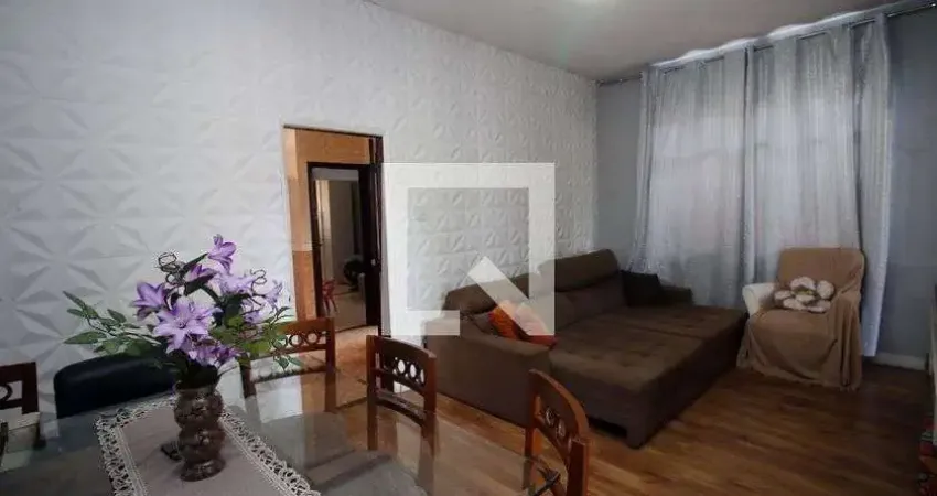 Casa com 3 quartos à venda na Avenida Arapogi, Penha, Rio de Janeiro