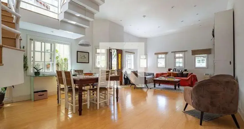 Casa com 3 quartos à venda na Rua Oswaldo Presciliano de Carvalho, Sumaré, São Paulo