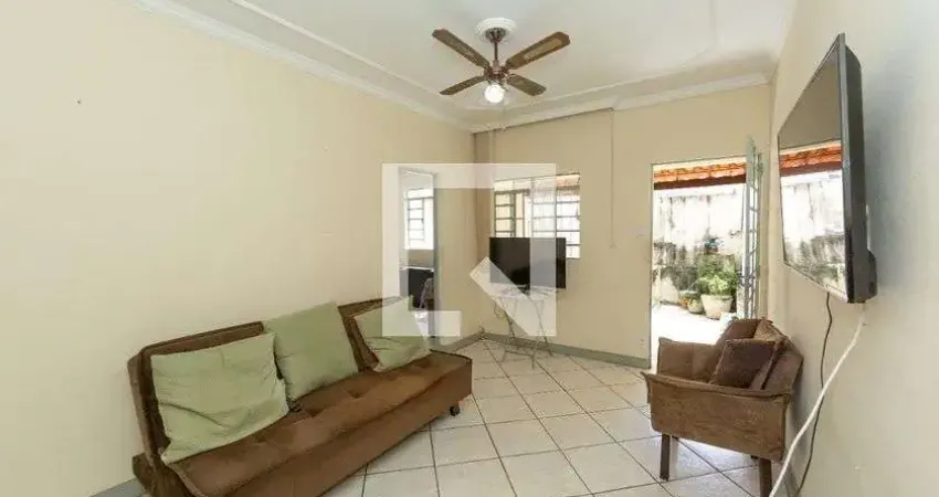 Casa para Venda - Caiçara-Adelaide, 3 Quartos, 250 m² - Belo Horizonte