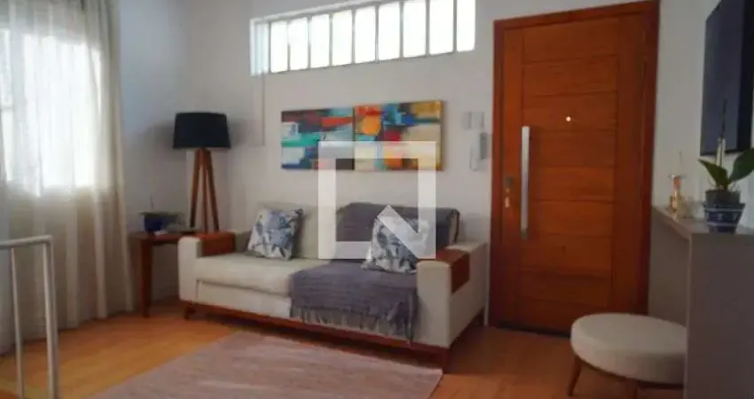 Casa com 3 quartos à venda na Rua Oscar Schneider, Medianeira, Porto Alegre