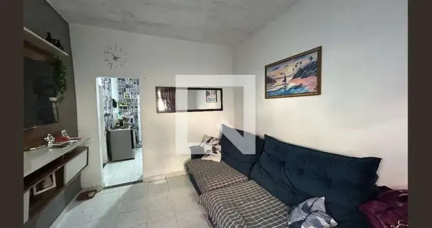 Casa para Venda - Del Castilho, 2 Quartos, 110 m² - Rio de Janeiro