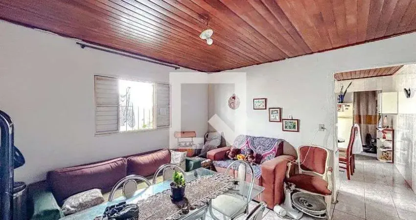 Casa para Venda - Penha de França, 2 Quartos, 150 m² - São Paulo