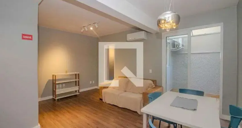 Apartamento para Venda - Petrópolis, 2 Quartos, 39 m² - Porto Alegre