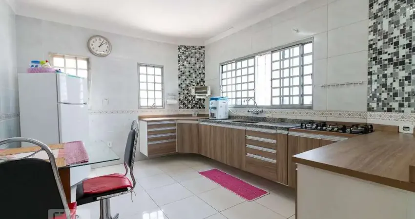 Casa para Venda - Parque Continental I, 4 Quartos, 190 m² - Guarulhos