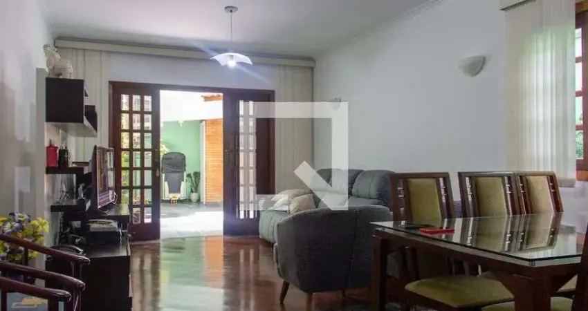 Casa com 4 quartos à venda na Rua Monlevade, Vila Romano, São Paulo