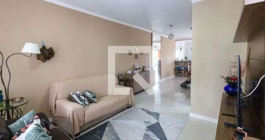 Casa com 3 quartos à venda na Rua José Ferreira Brandão, Vila Rosália, Guarulhos