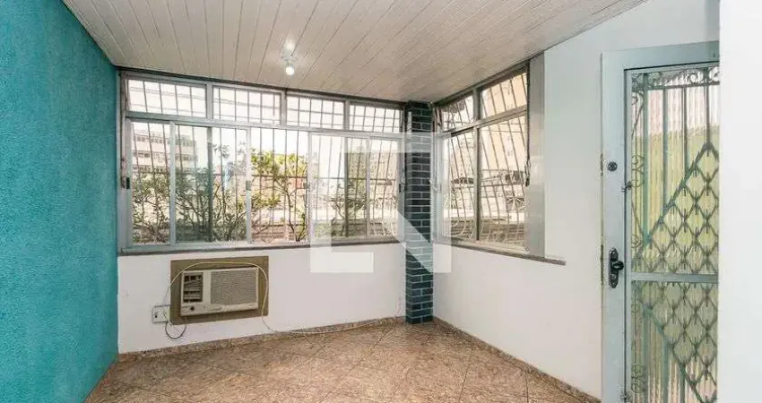 Casa com 2 quartos à venda na Rua Monsenhor Alves Rocha, Penha, Rio de Janeiro