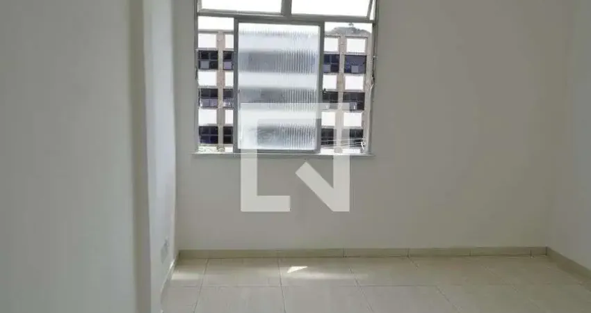 Apartamento para Venda - Pilares, 2 Quartos, 60 m² - Rio de Janeiro