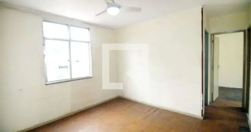 Apartamento para Venda - Olaria, 2 Quartos, 50 m² - Rio de Janeiro
