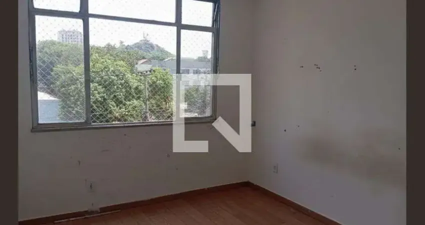 Apartamento para Venda - Olaria, 2 Quartos, 84 m² - Rio de Janeiro