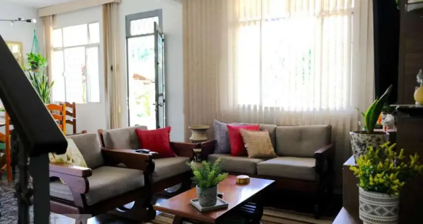 Casa para Venda - Pechincha, 4 Quartos,  280 m² - Rio de Janeiro