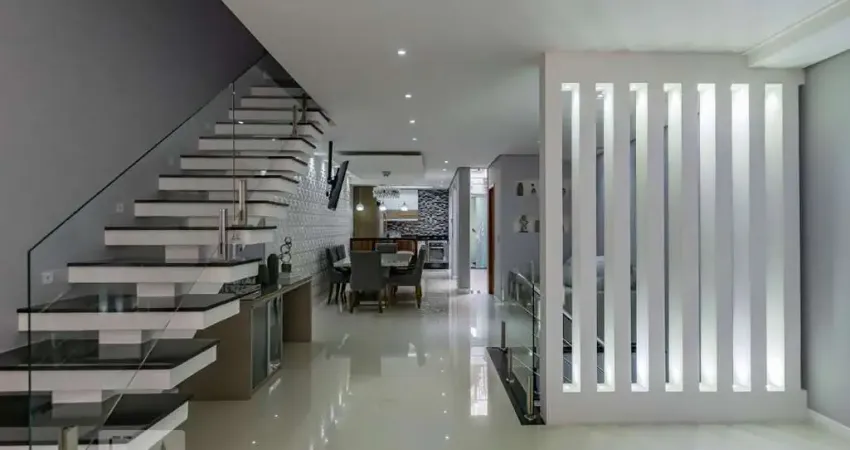 Casa com 3 quartos à venda na Rua Dom Duarte Leopoldo, Cambuci, São Paulo