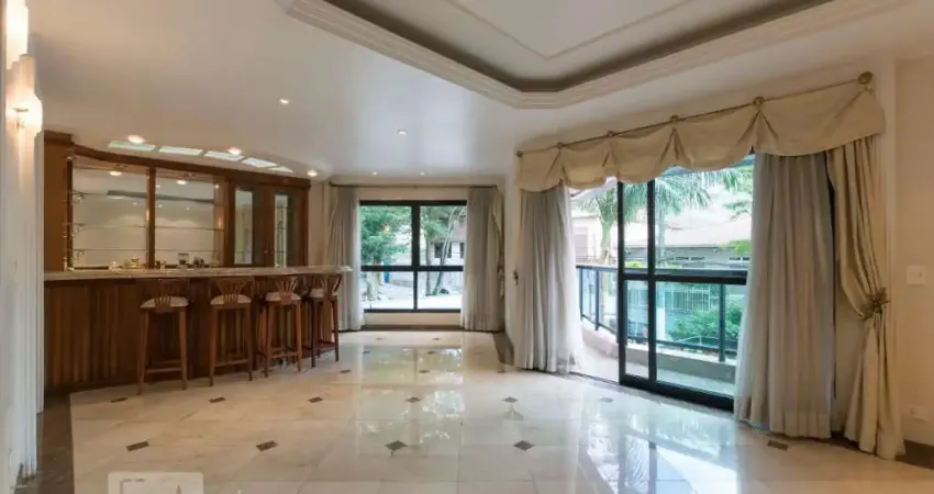 Apartamento para Venda - Cambuci, 4 Quartos,  220 m² - São Paulo