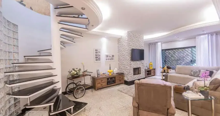 Casa para Venda - Vila Carrão, 4 Quartos,  357 m² - São Paulo
