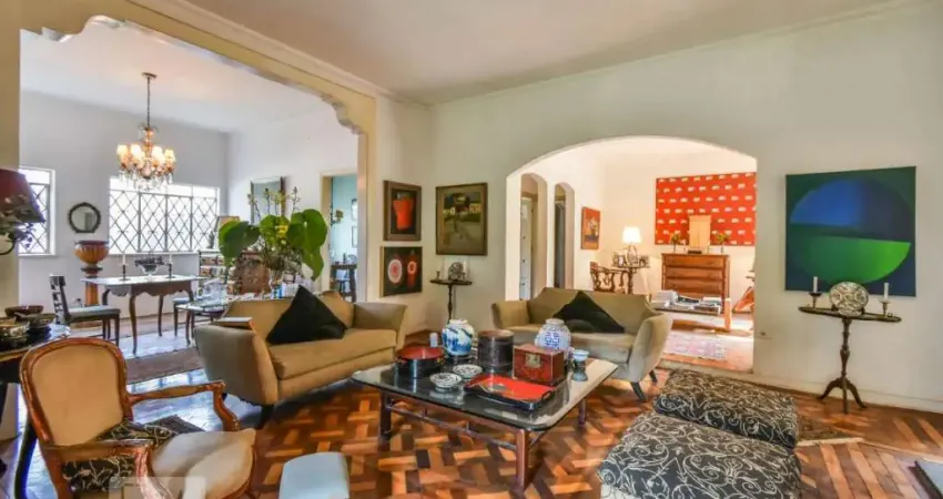 Casa para Venda - Vila Madalena, 3 Quartos,  511 m² - São Paulo